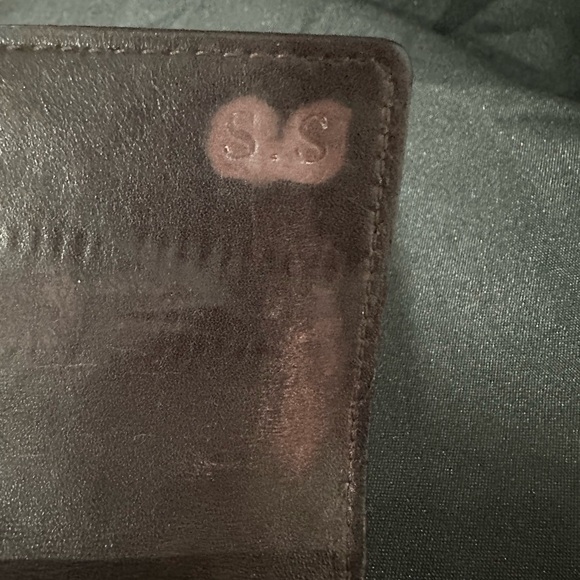 Louis Vuitton Vernis wallet - pre loved 100% authentic - Picture 7 of 13